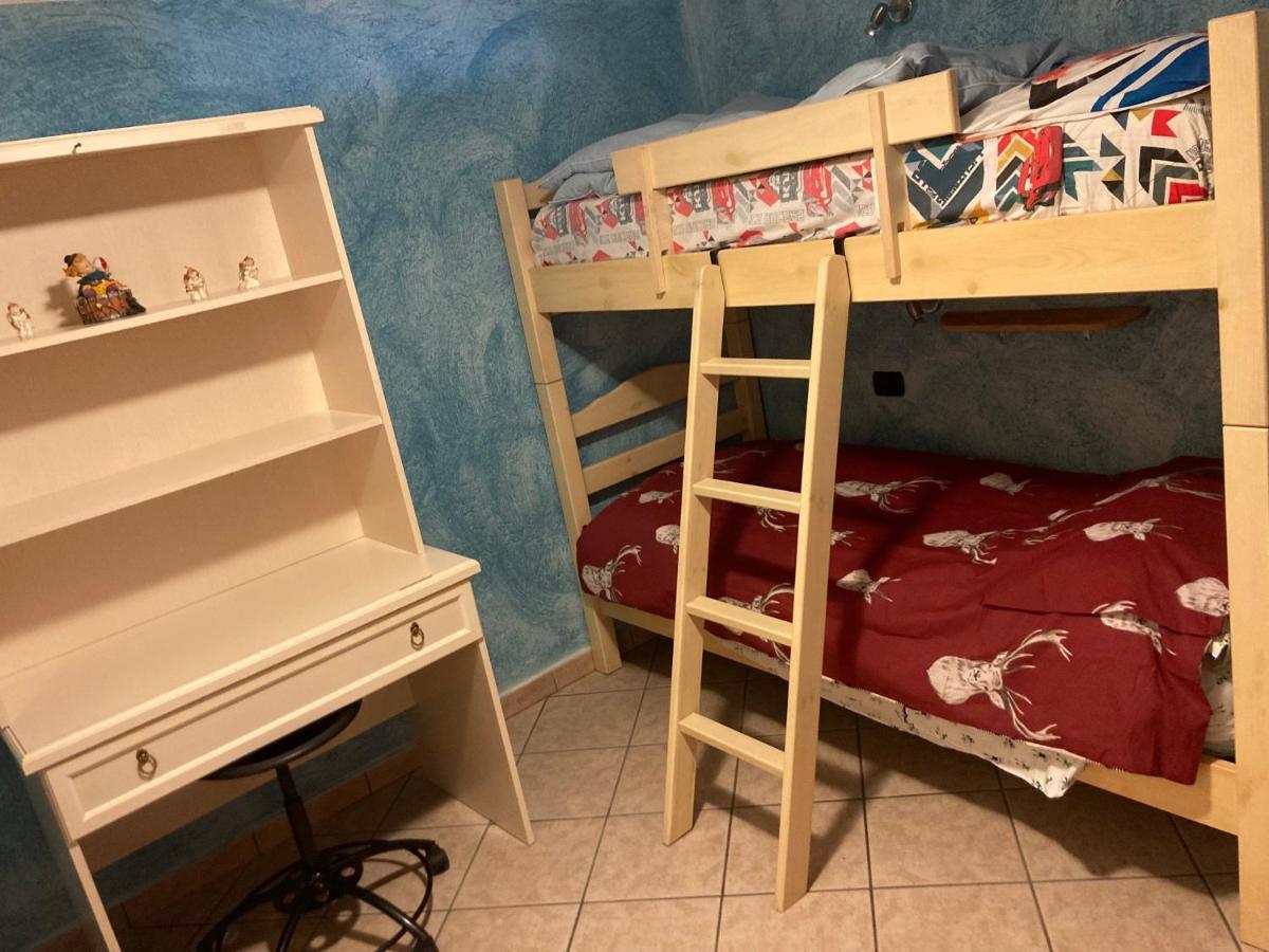 Apartament Chez Giusi La Salle Zewnętrze zdjęcie