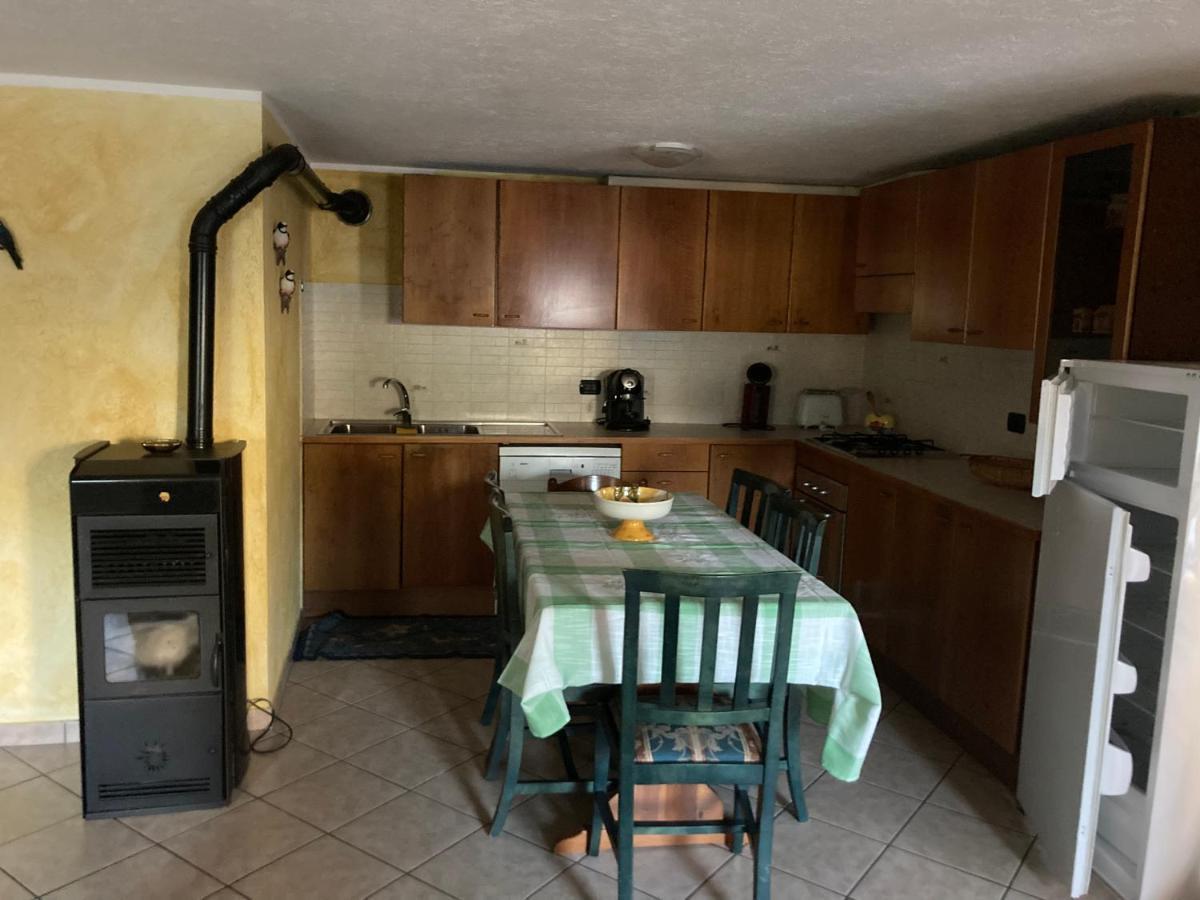 Apartament Chez Giusi La Salle Zewnętrze zdjęcie