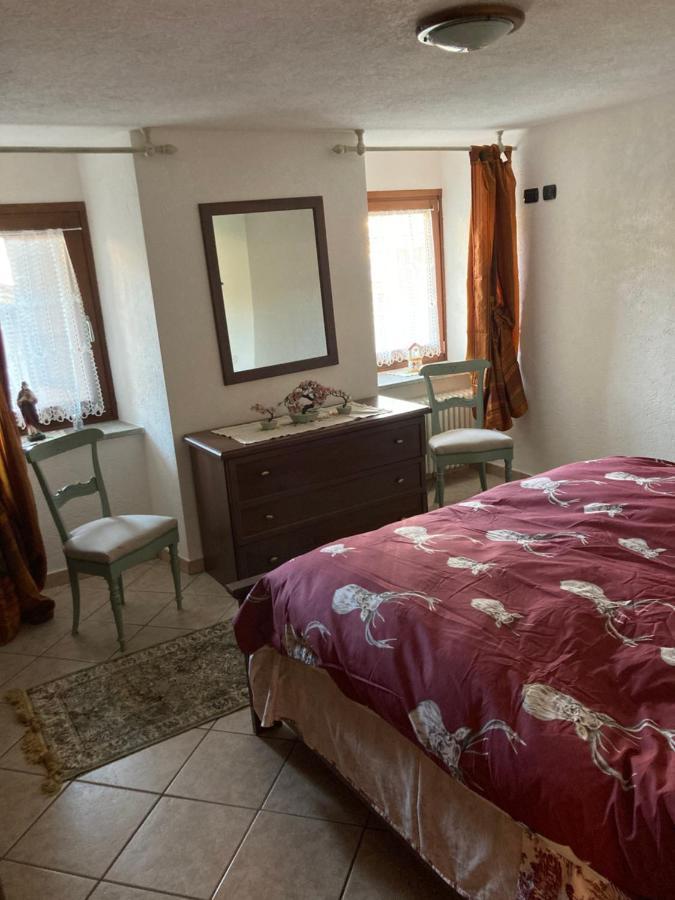 Apartament Chez Giusi La Salle Zewnętrze zdjęcie